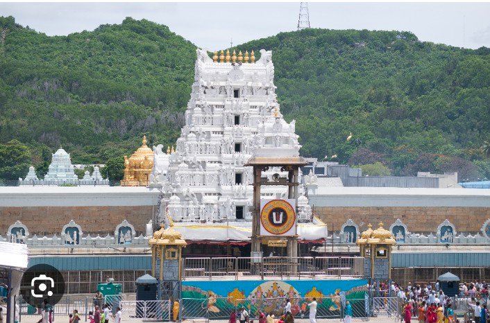 తిరుమలలో కొనసాగుతున్న భక్తుల రద్దీ 