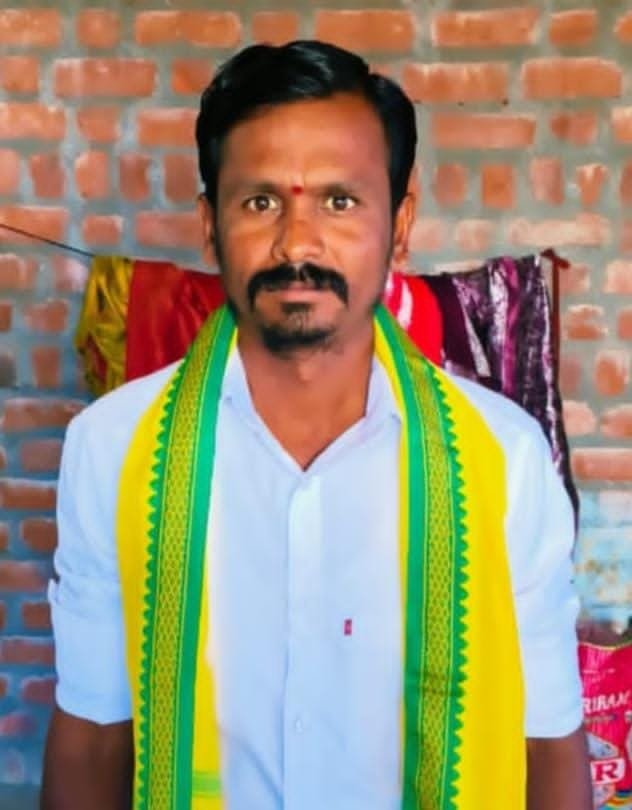 అప్పుల బాధతో రైతు బలవన్మరణం.. - Additional Image