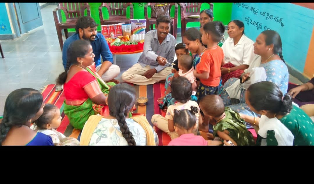 తల్లి పాలే శిశువుకు తొలి రక్షణ : రేపాక సర్పంచ్ మల్లేశం 