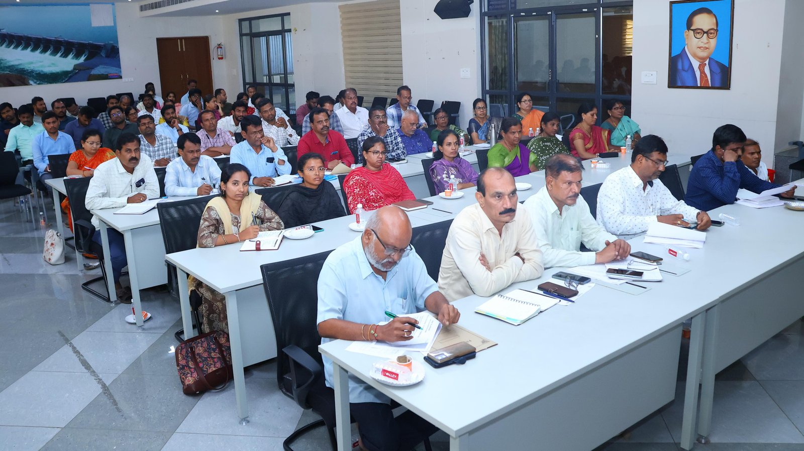 అర్హులైన ప్రతి లబ్ధిదారుడికి పెన్షన్ అందేలా చూడాలి: కలెక్టర్ గరిమ అగ్రవాల్ - Additional Image