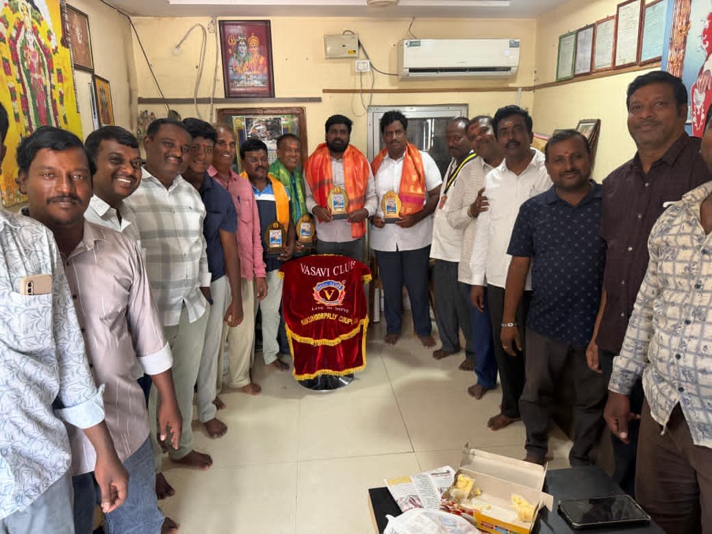 వాసవి క్లబ్ ఆధ్వర్యంలో పాత్రికేయులకు ఘన సన్మానం 