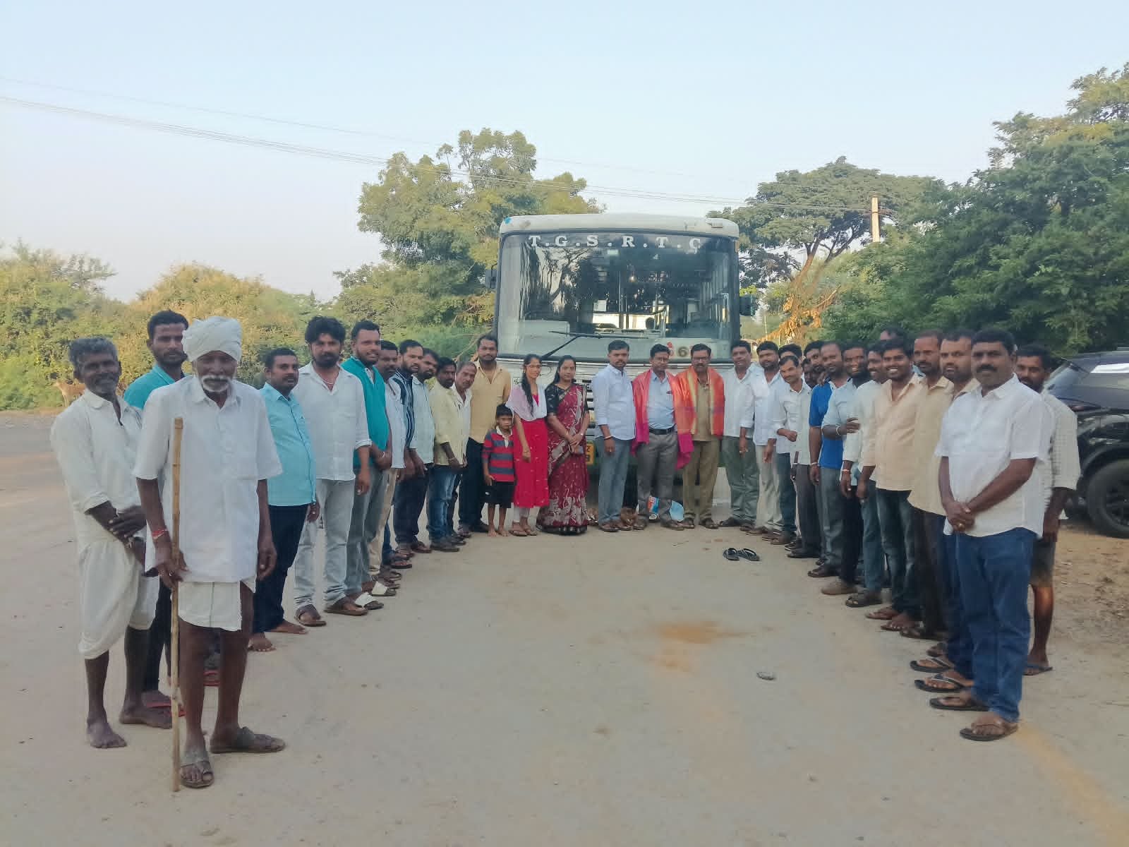 సర్పంచ్ చొరవతో బొబ్బాయిపల్లికి బస్సు సౌకర్యం